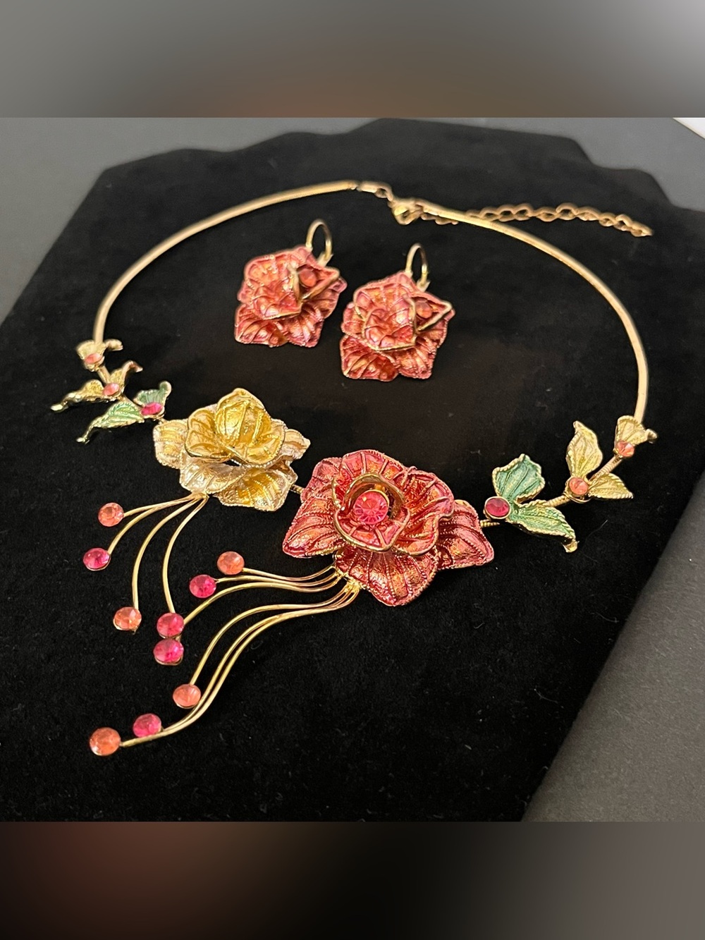 Vintage Floral Pink & Gold Statement Necklace & Earring Set - Picture 2 of 13